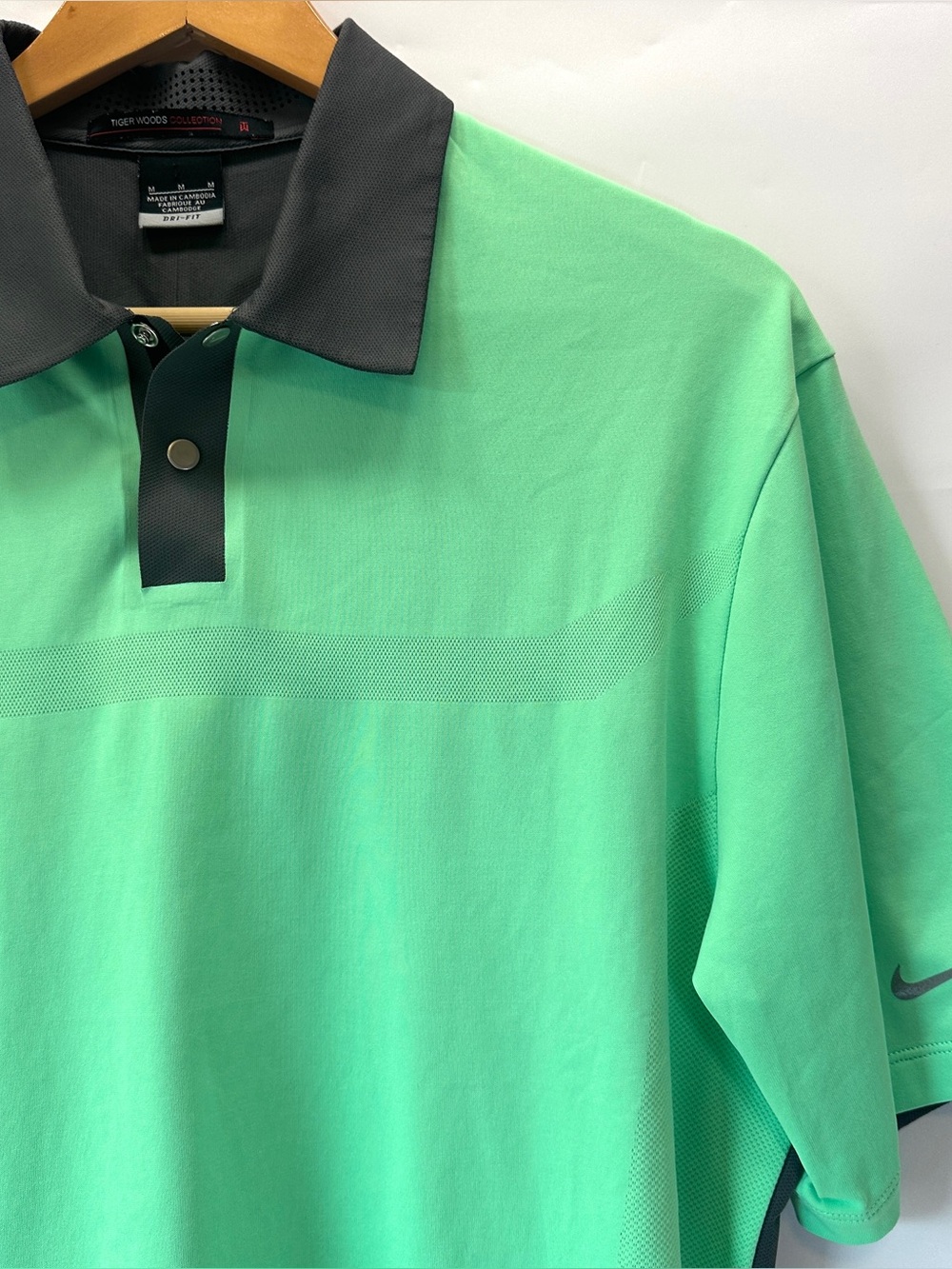Tiger Woods Collection‎ Men’s M Golf Polo Charcoal Grey & Lime Green Dri Fit